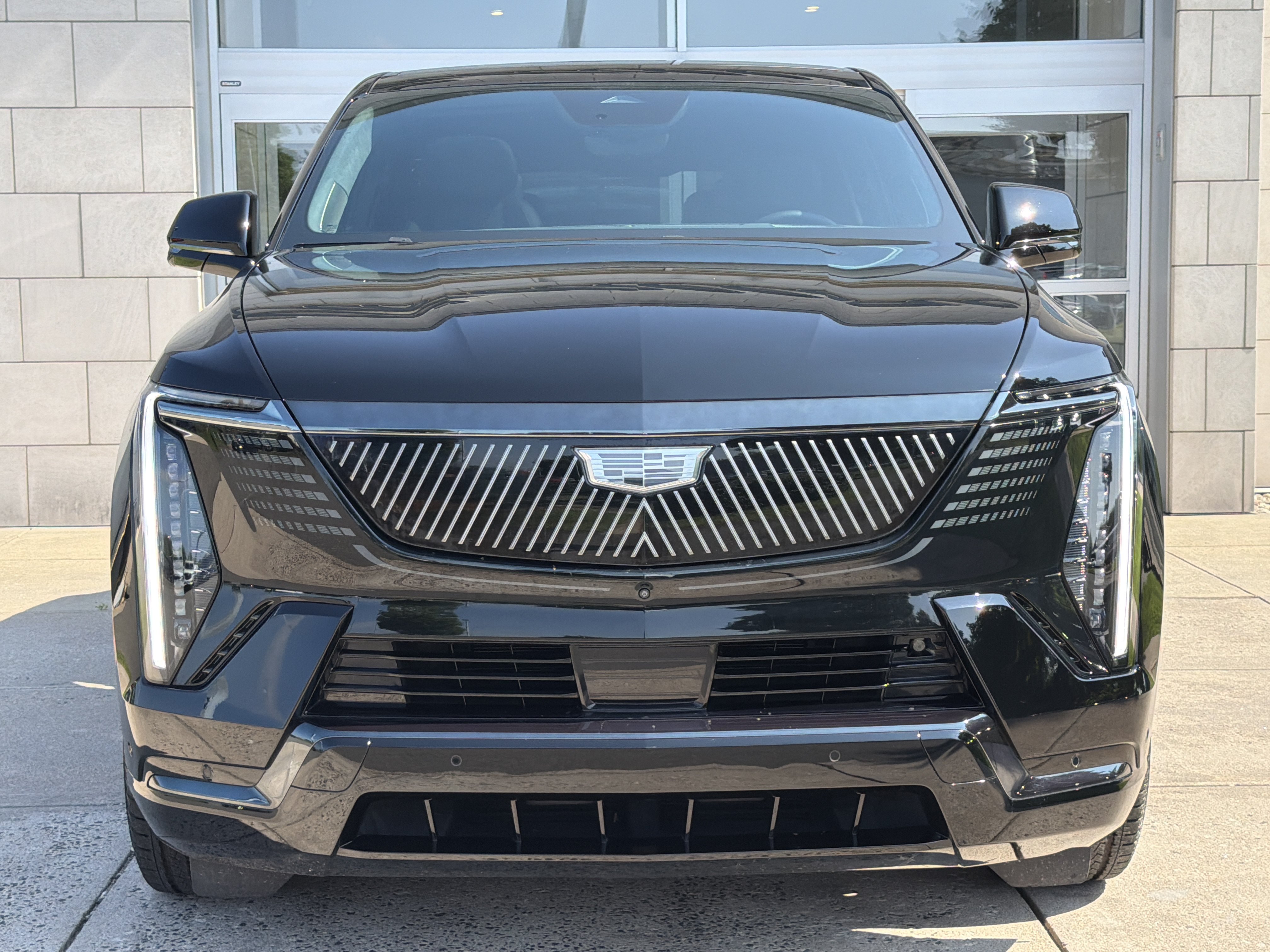 Used 2025 Cadillac Escalade IQ Sport 2 AWD/4WD image 14