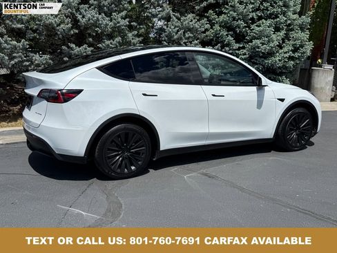 Used 2023 Tesla Model Y Long Range AWD/4WD image 9
