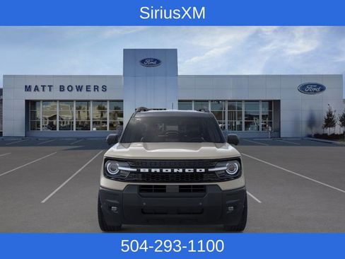 New 2025 Ford Bronco Sport Outer Banks w/ Outer Banks Tech Package+ AWD/4WD image 8