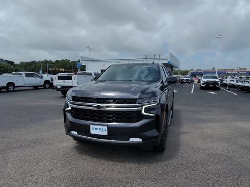 Certified 2023 Chevrolet Tahoe LS RWD image 3