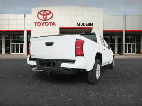 New 2026 Toyota Tacoma SR5 AWD/4WD image 9