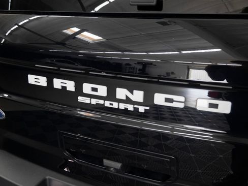 Used 2023 Ford Bronco Sport Badlands AWD/4WD image 11