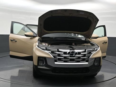 Used 2024 Hyundai Santa Cruz SE AWD/4WD image 36