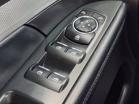Used 2017 Ford Explorer XLT AWD/4WD image 15