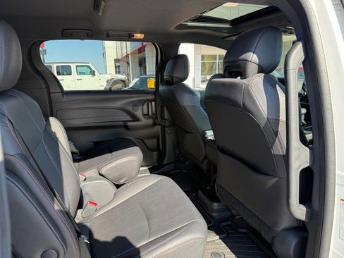 Certified 2024 Toyota Sienna XSE image 12