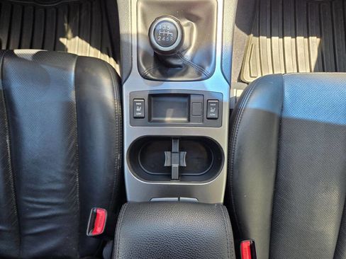 Used 2010 Subaru Legacy 2.5GT Limited w/ Popular Equipment Group 1A AWD/4WD image 27