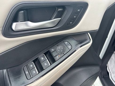 Certified 2023 Nissan Rogue SL AWD/4WD image 17