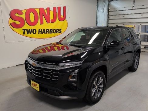 New 2026 Chevrolet Equinox LT w/ Convenience Package II image 1