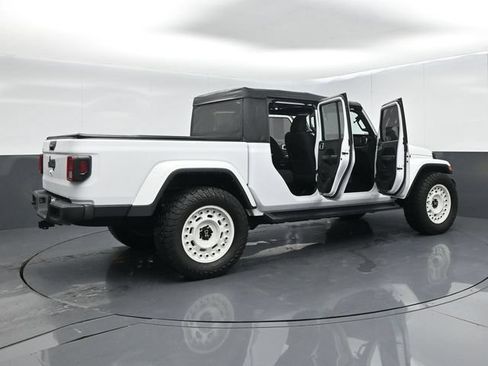 Used 2021 Jeep Gladiator Sport AWD/4WD image 65