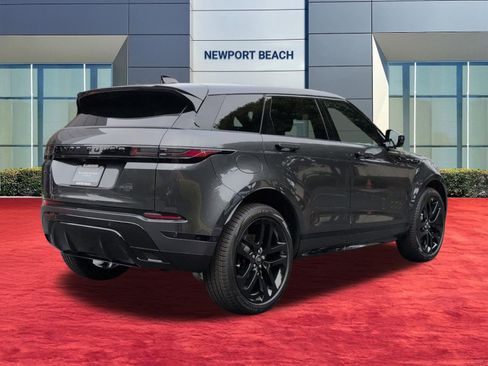 New 2026 Land Rover Range Rover Evoque Dynamic SE image 10