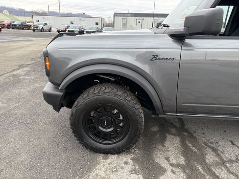 New 2025 Ford Bronco 2-Door AWD/4WD image 11