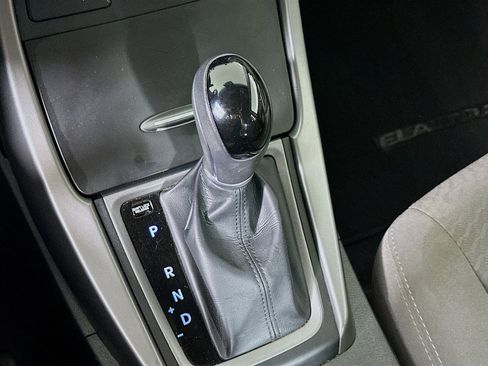 Used 2016 Hyundai Elantra SE w/ Option Group 02 image 23