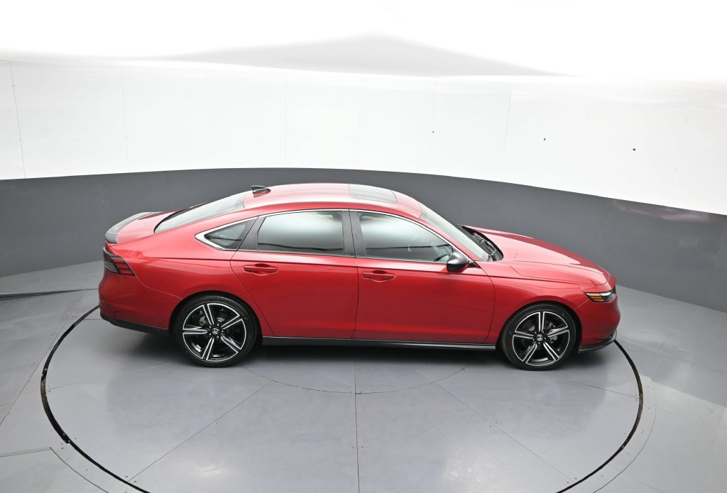 Certified 2025 Honda Accord Sport image 36