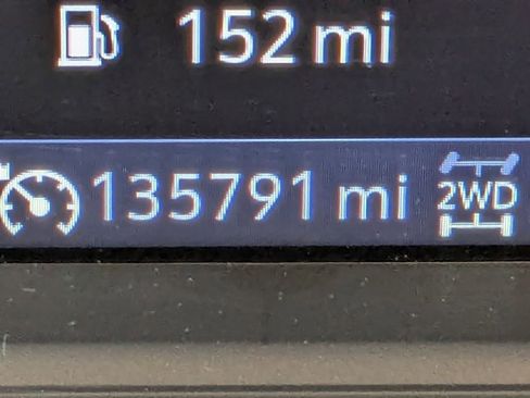 Used 2022 GMC Sierra 2500 AT4 w/ Gooseneck/5TH Wheel Package image 13