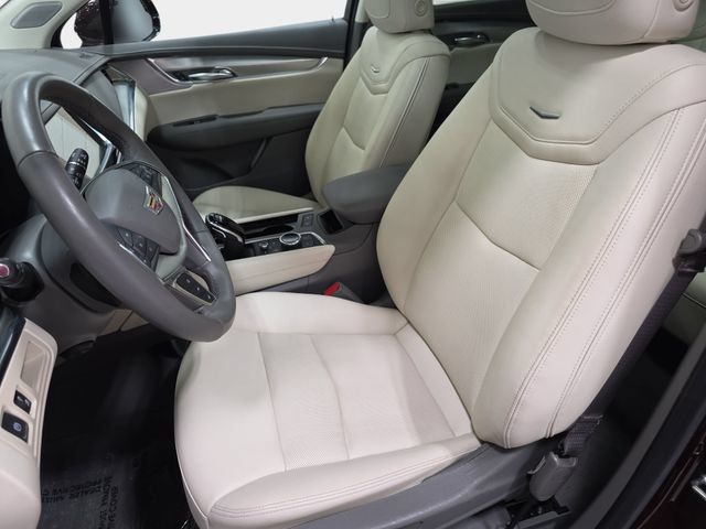 Used 2023 Cadillac XT5 Premium Luxury AWD/4WD image 11