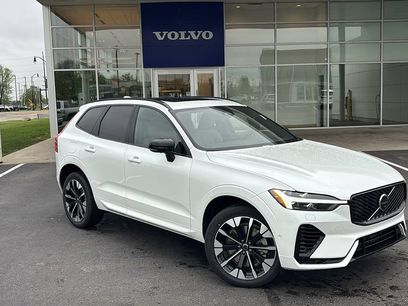 New 2026 Volvo XC60 T8 Plus w/ Climate Package