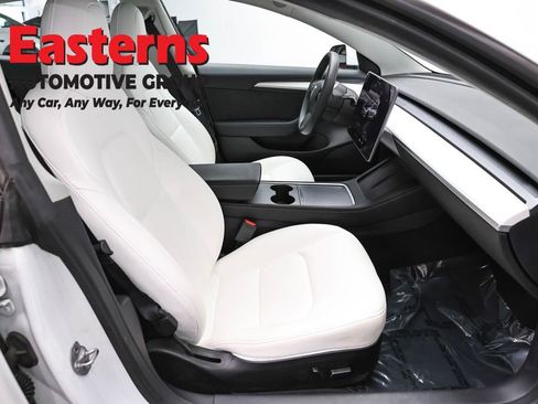 Used 2022 Tesla Model 3 Performance AWD/4WD image 18