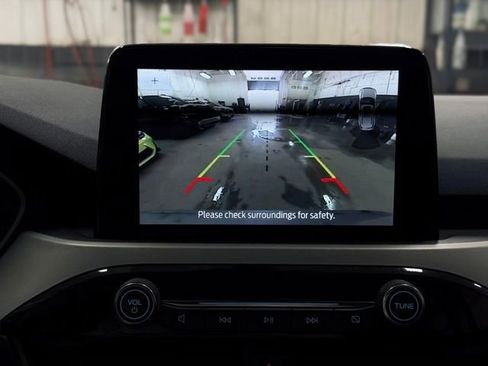 Used 2022 Ford Escape SEL FWD image 33