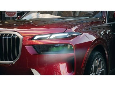 Used 2026 BMW X7 xDrive40i w/ Climate Comfort Package image 6