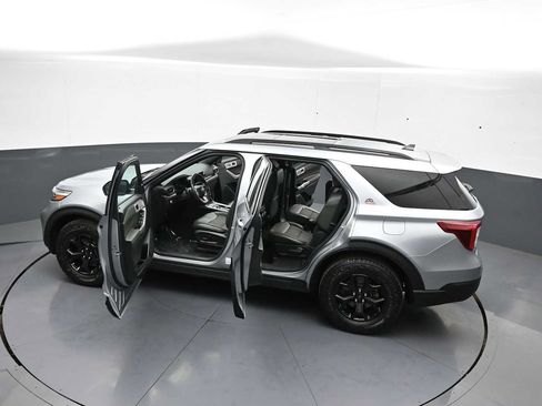 Used 2022 Ford Explorer Timberline w/ Timberline Technology Package AWD/4WD image 46
