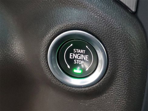 Used 2021 GMC Sierra 1500 Denali w/ Driver Alert Package II image 34