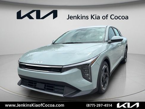 New 2026 Kia K4 EX FWD image 11