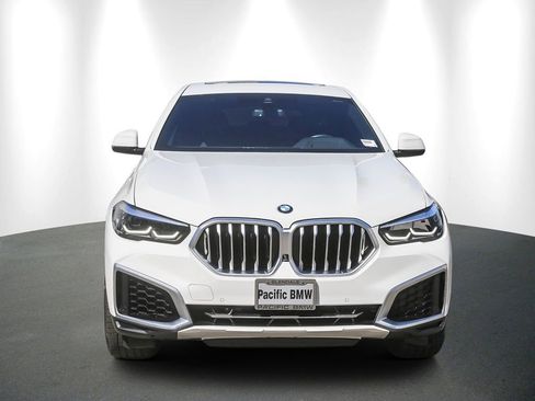 Certified 2023 BMW X6 xDrive40i w/ Premium Package AWD/4WD image 2