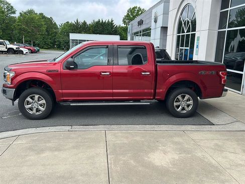 Used 2018 Ford F150 XLT w/ Equipment Group 302A Luxury AWD/4WD image 12