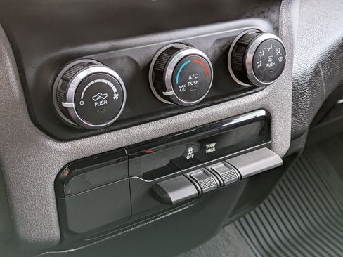 Used 2023 RAM 1500 Tradesman w/ Night Edition image 22