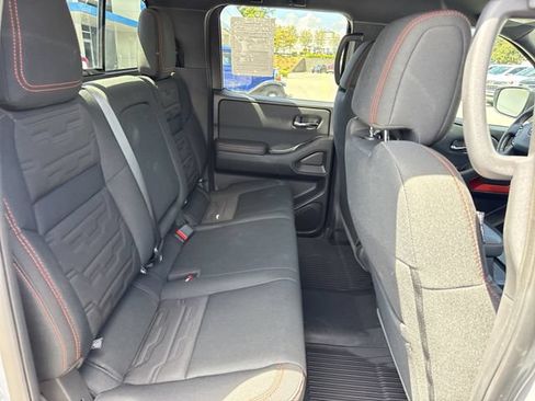 Used 2024 Nissan Frontier PRO-4X w/ Off-Road Protection Package AWD/4WD image 27