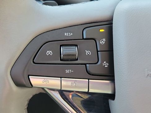 Used 2024 Cadillac XT6 Premium Luxury AWD/4WD image 22