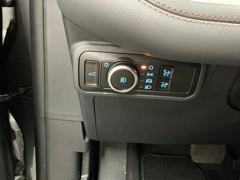New 2026 Ford Explorer Active w/ Active Comfort Package AWD/4WD image 22