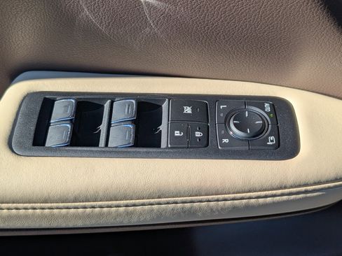 Certified 2020 Lexus RX 450h AWD w/ Premium Package image 20