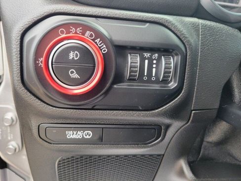Used 2020 Jeep Gladiator Rubicon AWD/4WD image 18