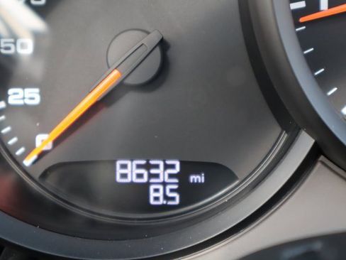 Used 2023 Porsche 718 Boxster image 44