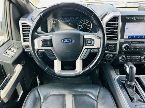 Used 2019 Ford F150 Platinum w/ Equipment Group 701A Luxury AWD/4WD image 21