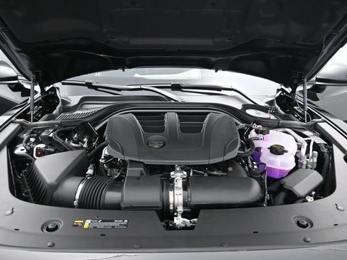 New 2026 Dodge Charger R/T w/ Driver Convenience Group AWD/4WD image 18