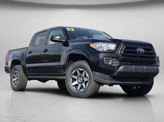 Used 2023 Toyota Tacoma SR video 2