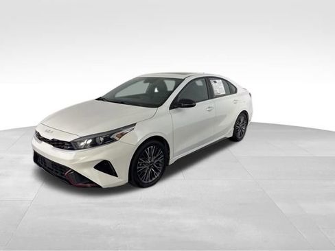 Certified 2024 Kia Forte GT-Line w/ GT-Line Premium Package image 5