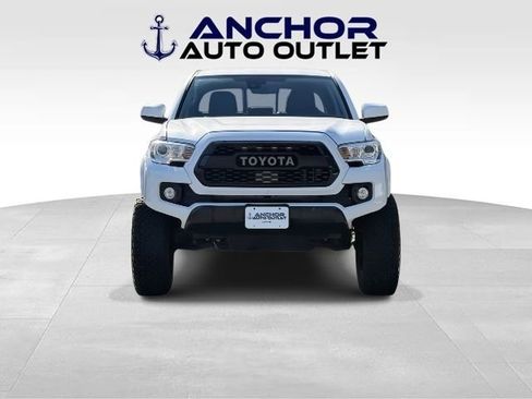 Used 2021 Toyota Tacoma SR5 image 2