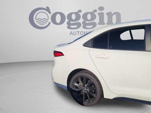 Used 2023 Toyota Corolla SE FWD image 15