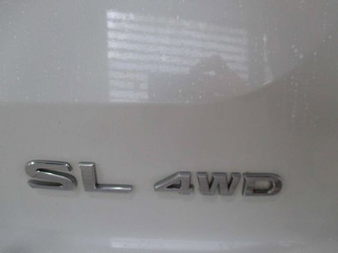 Used 2023 Nissan Pathfinder SL w/ SL Premium Package AWD/4WD image 43