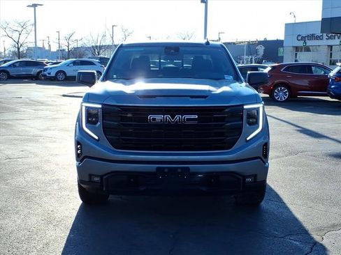 New 2026 GMC Sierra 1500 Elevation image 12