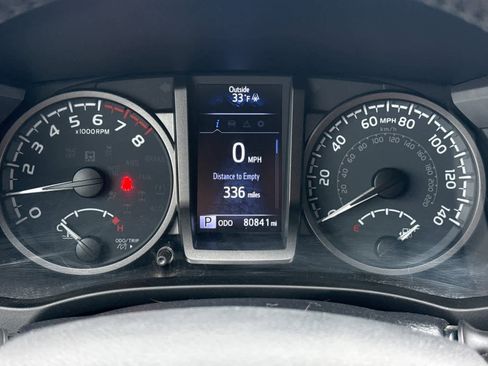 Used 2020 Toyota Tacoma TRD Off-Road image 26