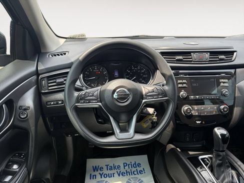 Used 2018 Nissan Rogue Sport S AWD/4WD image 12