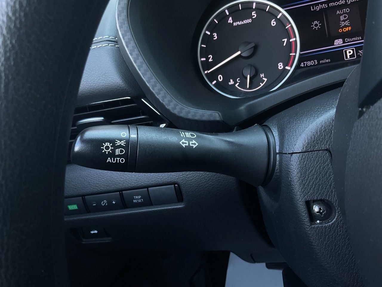 Used 2025 Nissan Sentra SV FWD image 33
