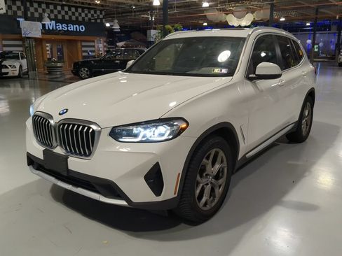Used 2022 BMW X3 xDrive30i w/ Premium Package 2 AWD/4WD image 1