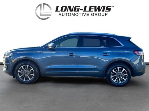 Used 2019 Lincoln Nautilus Select image 2