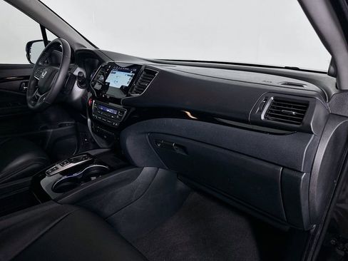 Used 2021 Honda Pilot Touring image 32