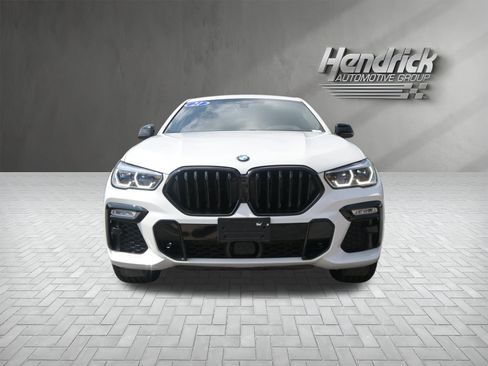 Used 2021 BMW X6 xDrive40i w/ Executive Package AWD/4WD image 3